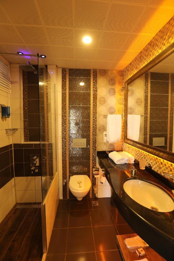 Unluselek Hotel Анамур Екстер'єр фото